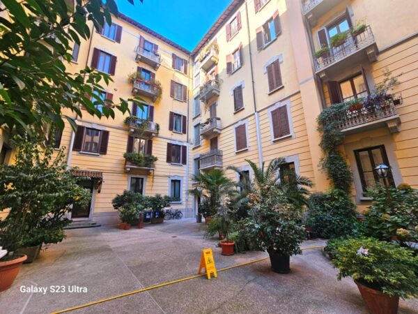 Plebisciti immobile epoca con giardino