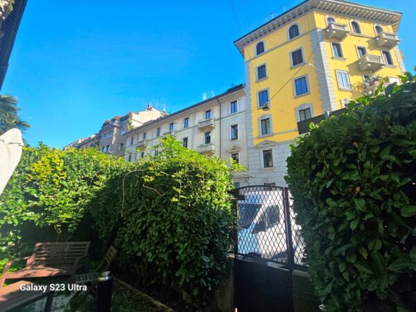 Plebisciti immobile epoca con giardino